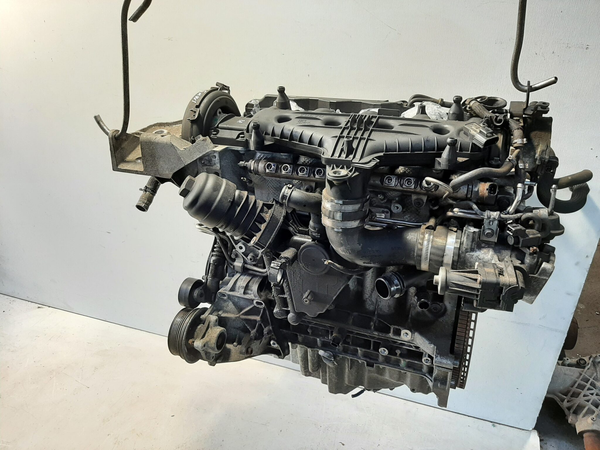 Buy Volvo D5244T15 2.4-liter Engine For Sale