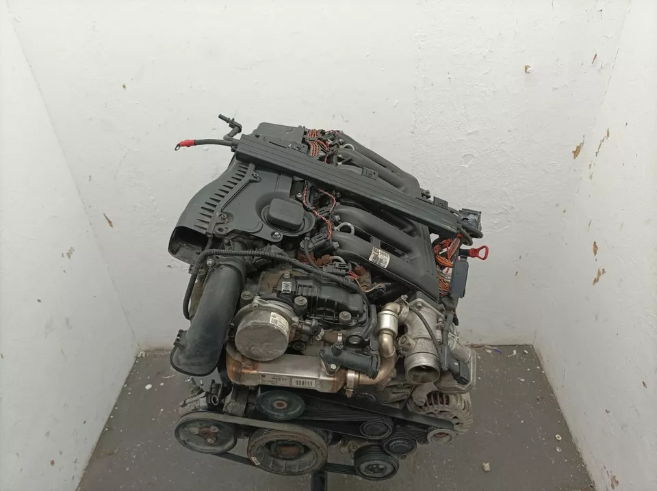 BMW 3.0L 325d M57 Engine