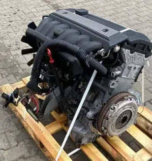 BMW 328 E36 single vanos M52 Engine