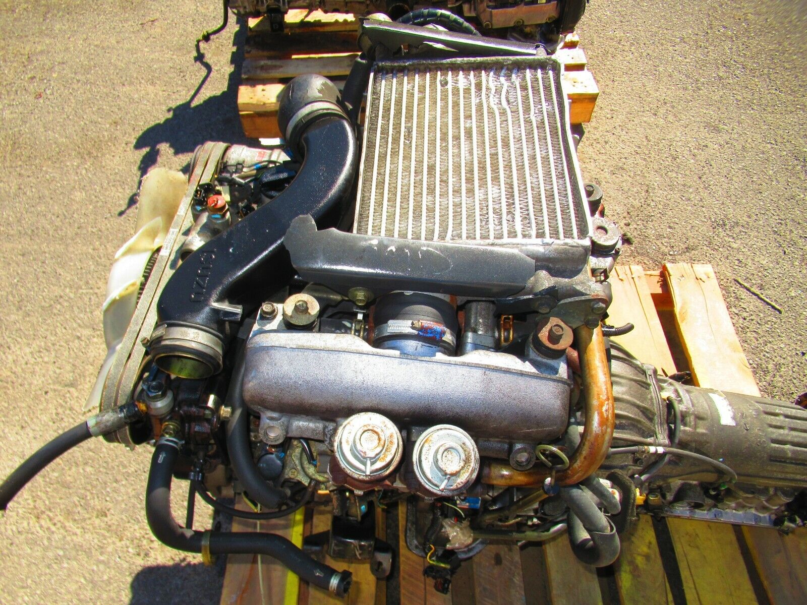 Isuzu 3.1L 4JG2 Engine