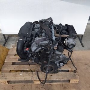 Mercedes 2.7L CDI W203 / W613 612 Engine