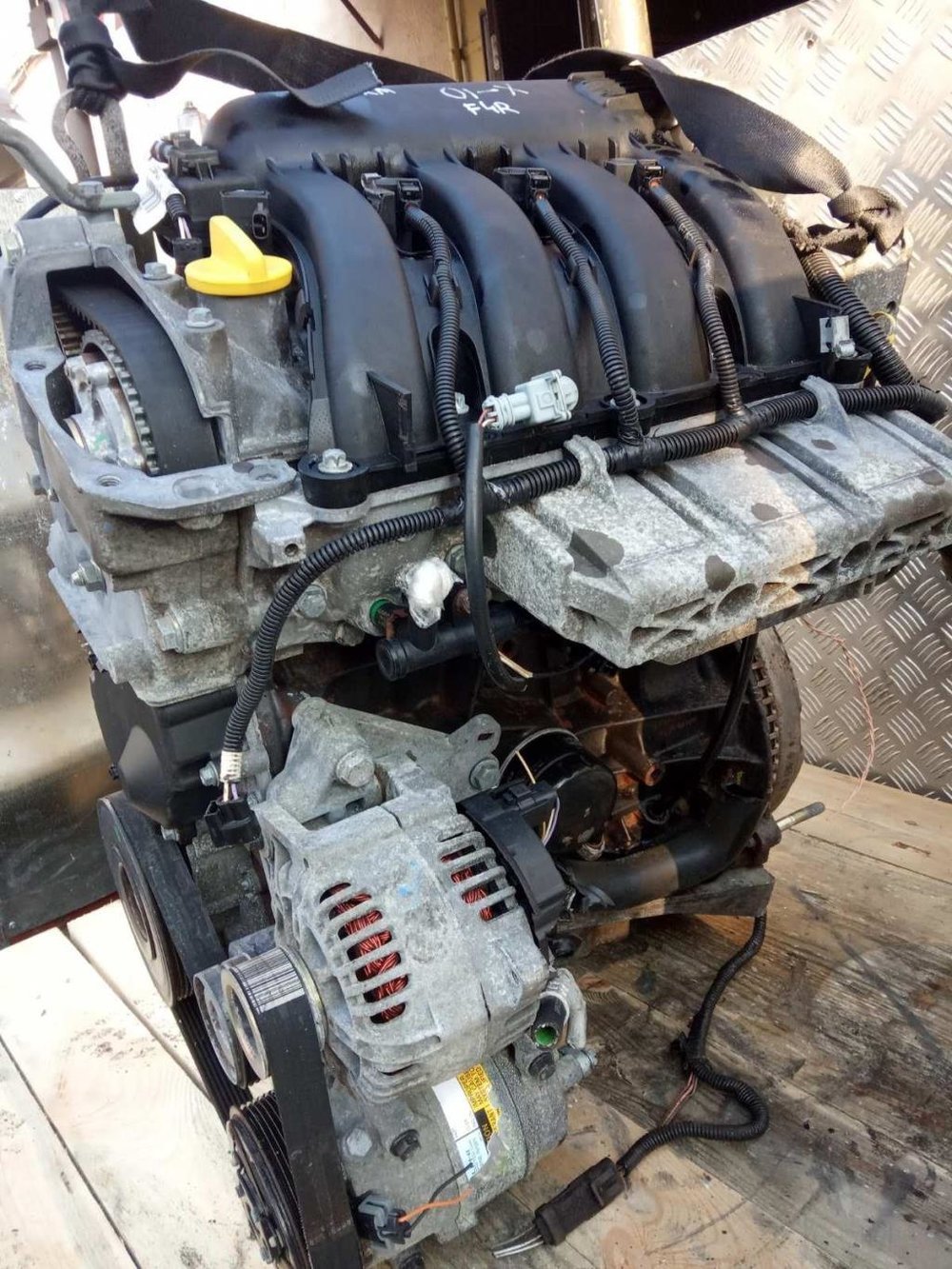 Renault 2.0L F4K / F4R Engine