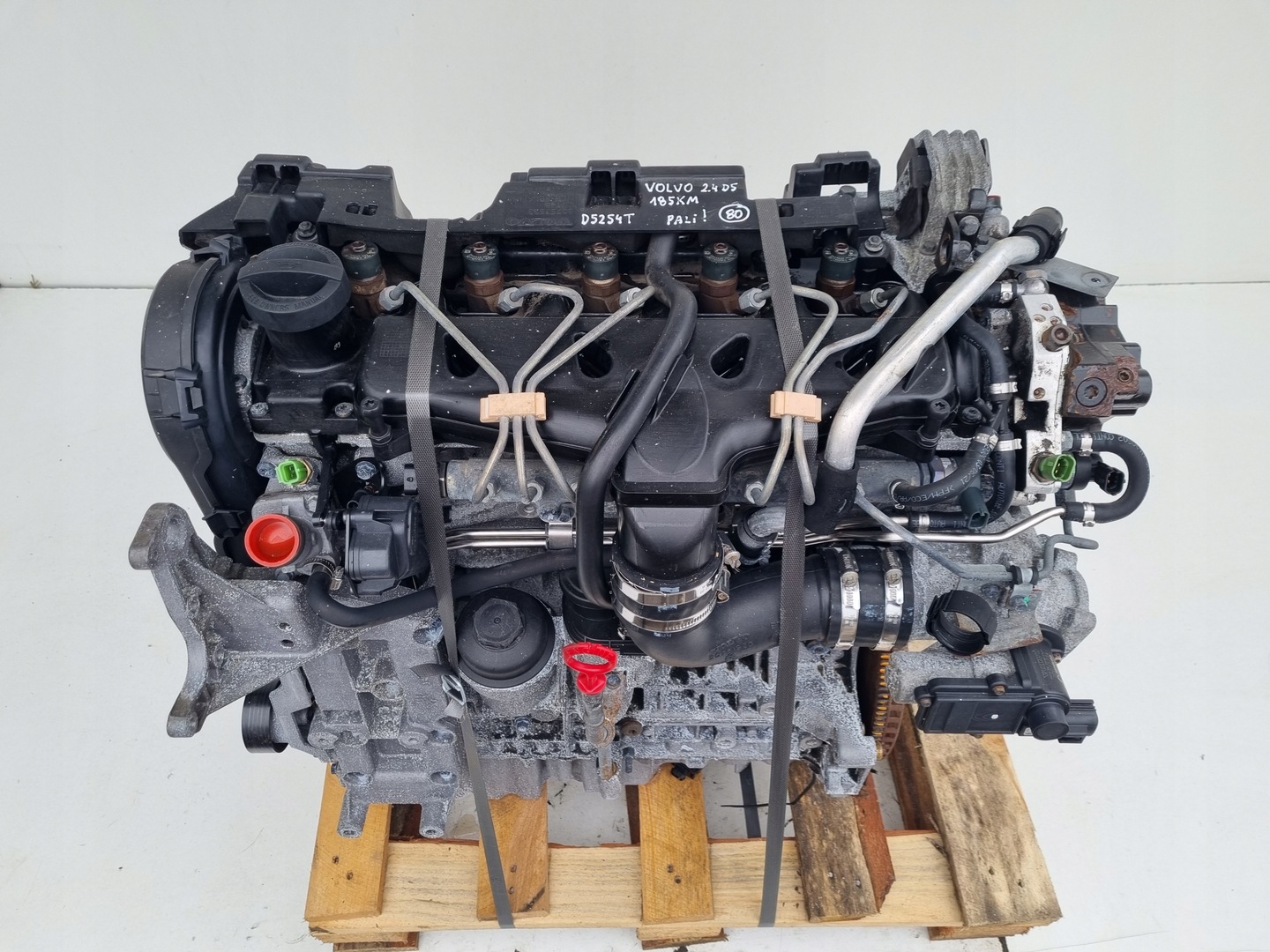 Volvo 2.4L D5244T Engine